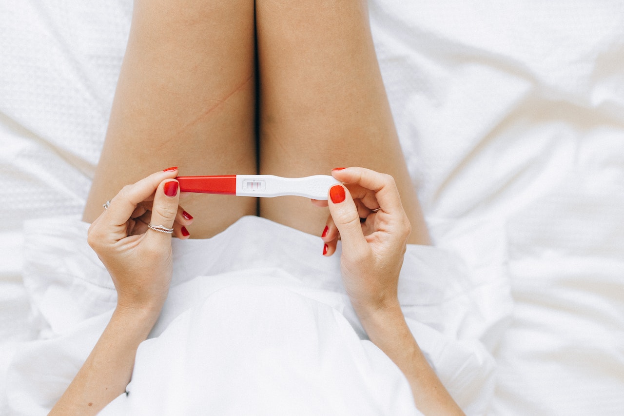 signes précoces de grossesse avant les règles